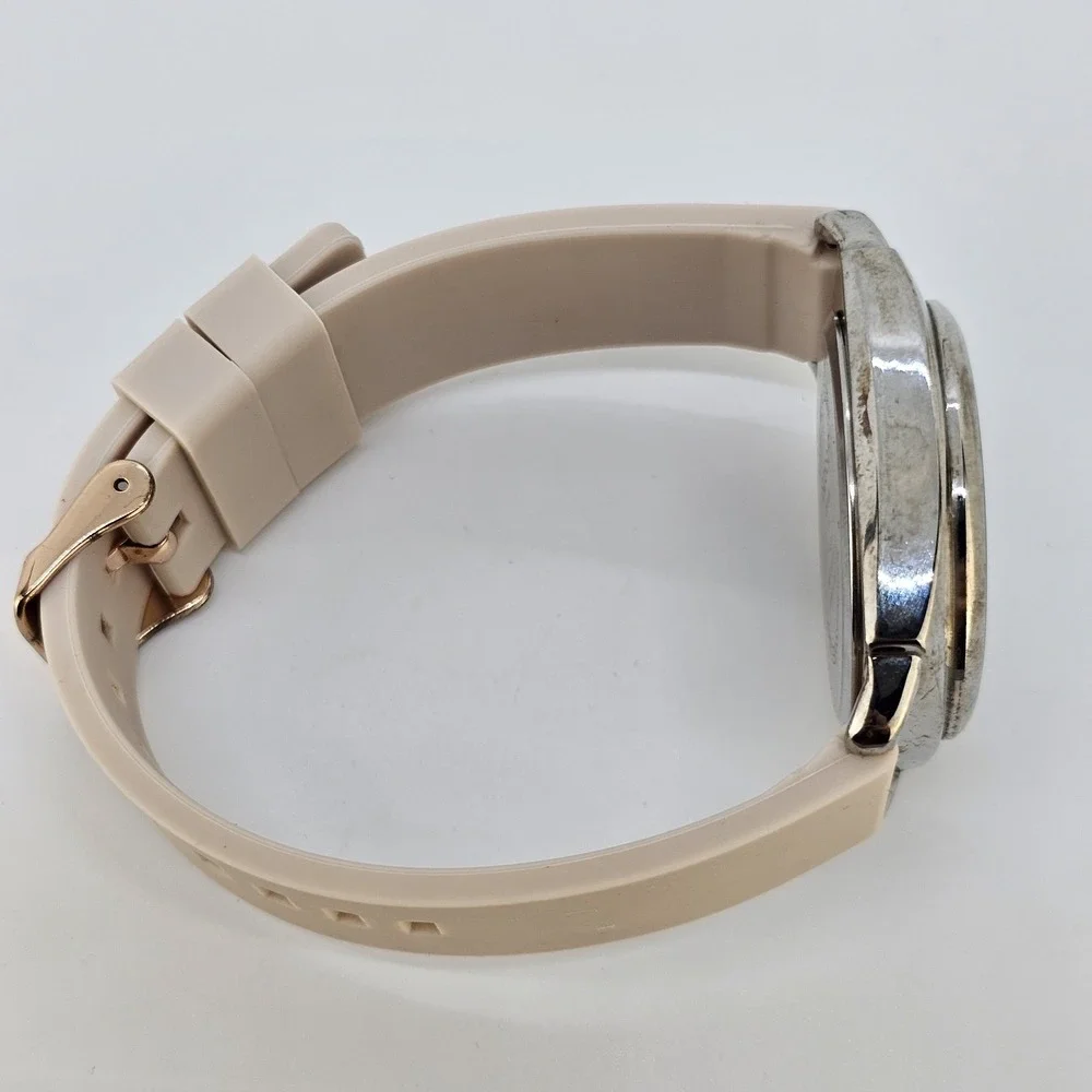 Gossip Women's Analog Watch 38MM White Dial Cream Plastic Bands NEW Battery